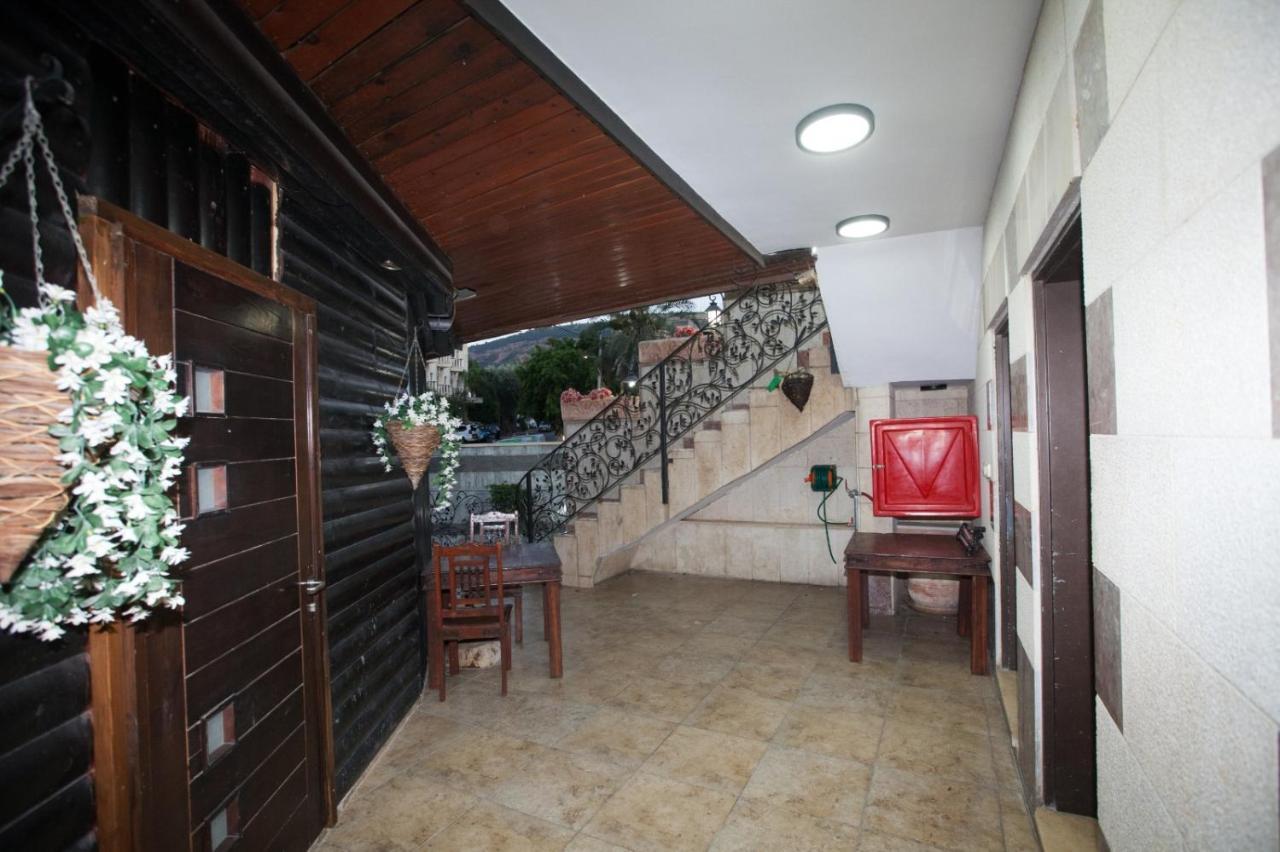 Puy Ahuzat Haosher Hotel Tiberias Buitenkant foto