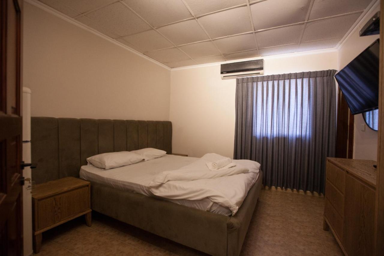 Puy Ahuzat Haosher Hotel Tiberias Buitenkant foto