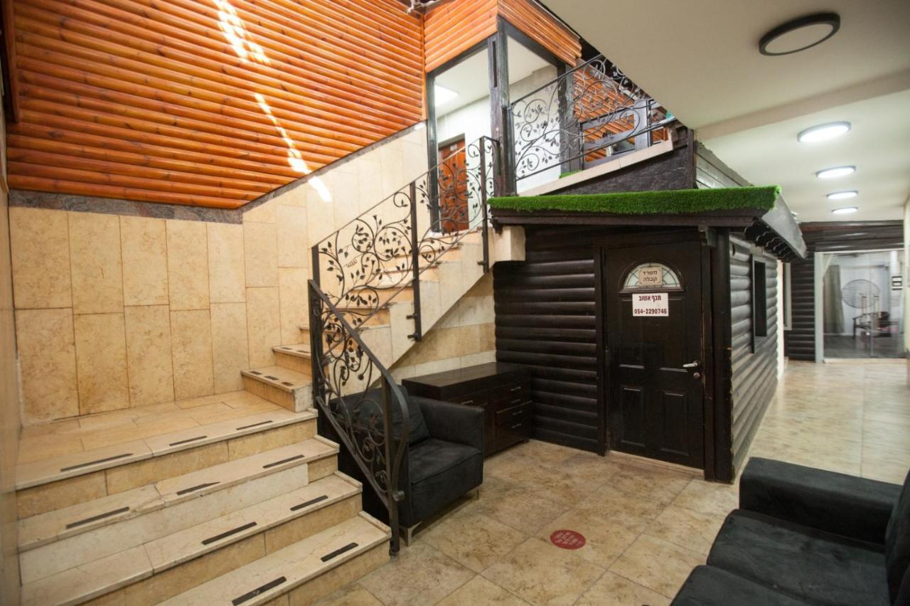 Puy Ahuzat Haosher Hotel Tiberias Buitenkant foto